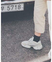 Yeezy | スニーカー