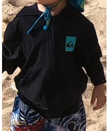 Quiksilver | ラッシュガード