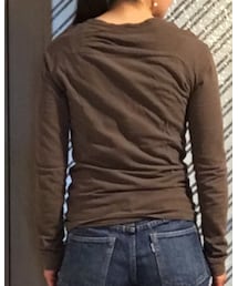 カットソー後ろ姿 上側の切り替えがポイント | Tシャツ/カットソー