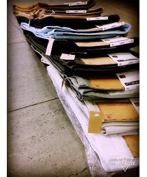 upset | チノパンツ