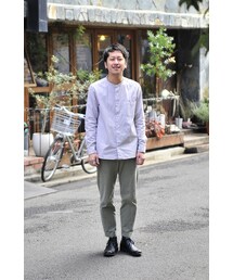 Side seamless tapered chinos(チノパンツ)