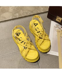 厚底カジュアルファッション人気個性的なデザイン透明素材サンダル(サンダル)