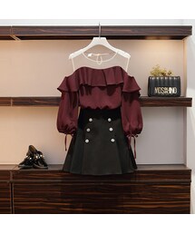 お勧めコーデスウィート配色肩出すシフォンシャツ+ハイウエストダブルプレストスカートセットアップ(その他)
