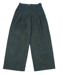 ISSEY MIYAKE | タックデザイン刺し子ステッチパンツ ¥17,672(パンツ)