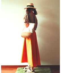 後ろ姿(シャツにバック紐リボン) | その他