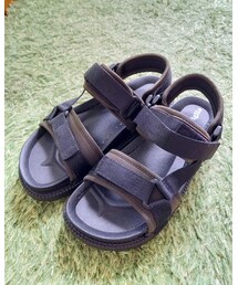 しまむら | Shimamuraで1280円✌️😁(サンダル)