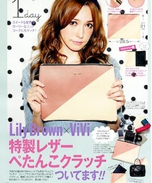 LILY BROWN | ぺたんこクラッチ(クラッチバッグ)