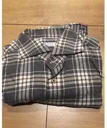 BARNEYS NEWYORK | グレーのチェックを探していた時に出会った1枚。(シャツ/ブラウス)