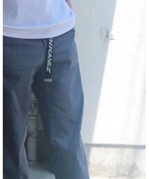 GU | スラックス