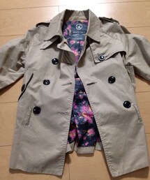 トレンチコート