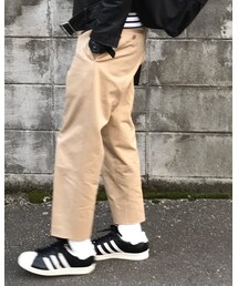 Scye | チノパンツ