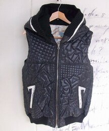 MACARONIC | 数字ダウンベスト(ダウンベスト)