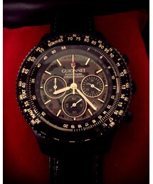 GUIONNET | 文字盤は迷彩柄(アナログ腕時計)