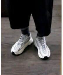 Yeezy | YEEZY700 V2(スニーカー)