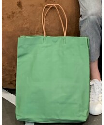 韓国で買った紙袋みたいな形のビニール加工された鞄 | トートバッグ