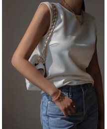 ESSENTIALs | トップス