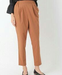 earth music&ecology | ・タックテーパードパンツ(その他パンツ)