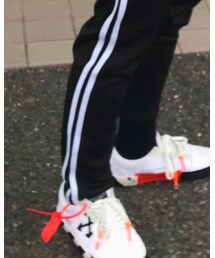 off white | スニーカー