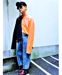 ちょっと脱ぎ〜🙊💃🚶👯‍♂️🚶‍♀️👯🎵✨💕✨✨ | ASPER JOHN AIVER　ﾛﾝｸﾞｽﾘｰﾌﾞｶｯﾄｿｰ(Tシャツ/カットソー)