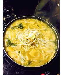 作った🙊💕🎵🥘🧀🍷🍻🍲🥂🎵✌️🍺 | もやしﾊﾞﾀｰのせ、味噌煮込みうどん♪(その他)