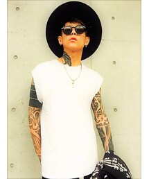 上半身〜〜🙊✌️💁‍♂️👨‍✈️👨‍🎨👩‍🚀👨‍🚀👩‍🏭👩‍🎤🎵💕✨✌️ | H&M　袖切ったｶｯﾄｿｰ☝(☣౪☣)☝(Tシャツ/カットソー)