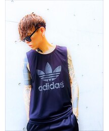 正面はフツー🙊✌️✨🎵✌️✌️✌️✌️✌️💁‍♂️👩‍🌾👨🏼‍🌾👮‍♀️👮💂🏼✌️🎵💕 | タンクトップ
