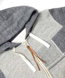 【kha:ki】UNIVERSAL ZIP PARKA(パーカー)