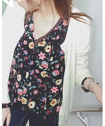 Q10 | シャツ/ブラウス