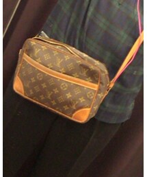 LOUIS VUITTON | ショルダーバッグ