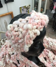 WAKUWAKU SELECT | ローゲージねじりターバン!
ゲージが太いからボリュームがあって小顔効果ありです!(ニットキャップ/ビーニー)