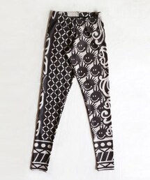 4U Paris Amsterdam | お気に入りのレギンスブランド、ユーミンとかタレントさんも愛用(その他パンツ)