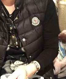 MONCLER | モンくれとサカイのコラボベスト！
宝物の一品(ダウンベスト)