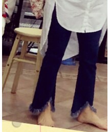 Q10 | デニムパンツ