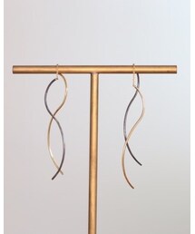 ROOCH | ワイヤーウェーブピアス(ピアス（両耳用）)