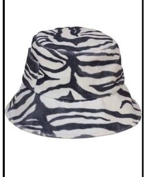 Lack of Color | The Wave Printed Techno Bucket Hat (ハット)