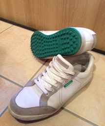 スニーカー(スニーカー)