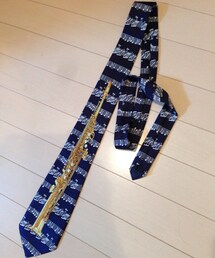 ネクタイ
(ネクタイ)