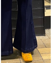 initial | デニムパンツ