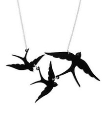Tatty Devine | Tatty Devine swallow necklace (black) From £45.00(ネックレス)