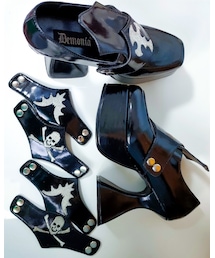 DEMONIA | coffin heels(パンプス)