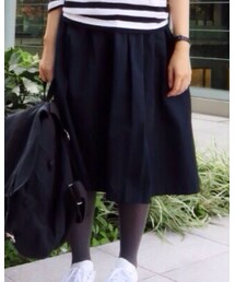 Te chichi | スカート