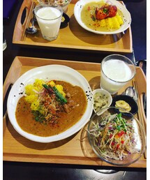 adidas | スニーカー