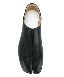 Maison Margiela | 92880円 41サイズ(スリッポン)