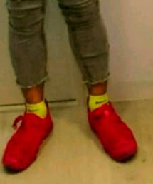 不明 | スニーカー