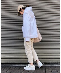 うしろ | パーカー