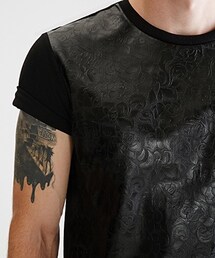 FOREVER 21 | エンボスフェイクレザーTシャツ(Tシャツ/カットソー)