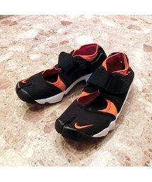 NIKE | NIKE AIR RIFT(スニーカー)