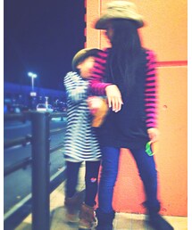 姉を後ろからビビらせ怒られるチビ | その他