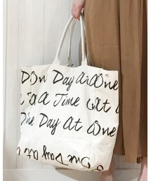 Cutie Blonde | 手描き風ロゴビッグトート(バッグ)