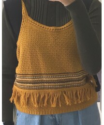 GU | これめちゃくちゃかわいい。中の服を変えて着回したくさんできる。(ベスト)